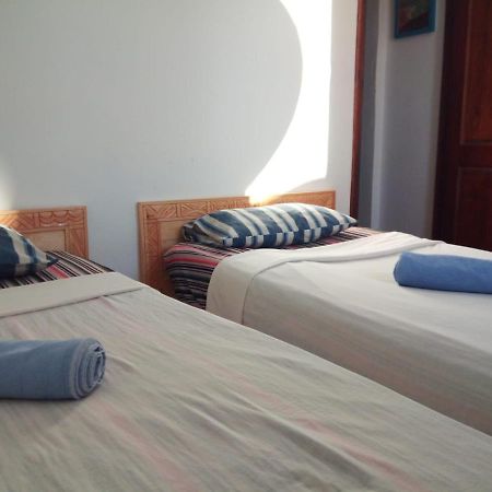 Surf & Travel Camp Bed and Breakfast Taghazout Exterior foto