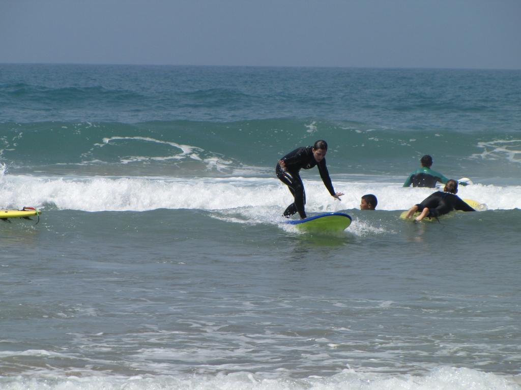 Surf & Travel Camp Bed and Breakfast Taghazout Exterior foto