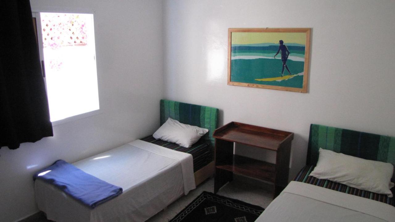 Surf & Travel Camp Bed and Breakfast Taghazout Exterior foto